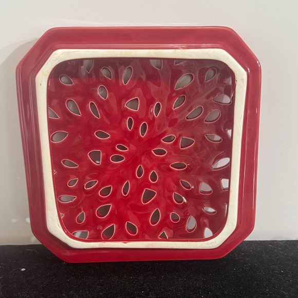 Vintage Red Ceramic Decorative Box - Picture 5 of 9